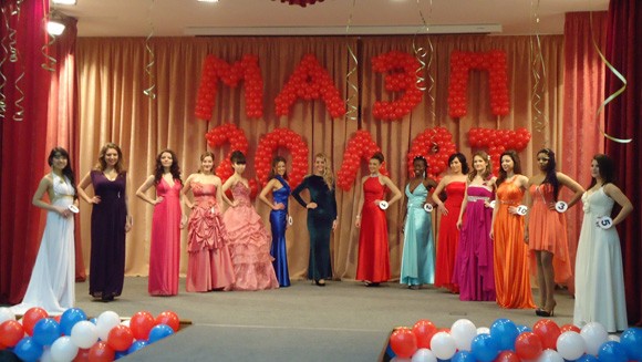 Sinh viên Việt Nam đoạt giải tại cuộc thi Hoa hậu Sinh viên quốc tế Moscow - ảnh 4